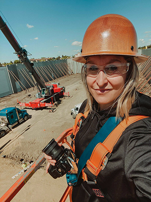 Kaliszuk learned to take photos while she was a crane operator, during downtime on construction sites.