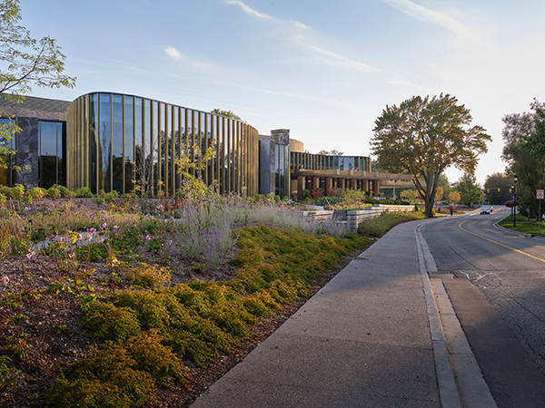 The Tom Patterson Theatre in Stratford, Ont. was recently given the Honour Award for Architecture from the US Institute of Theatre Technology. The 600-seat venue was designed by Siamak Hariri of Hariri Pontarini Architects.