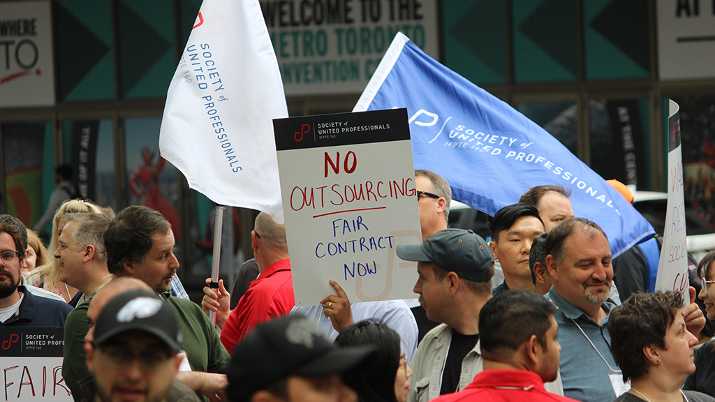 WSIB workers rally at Queen’s park, strike nears its third week