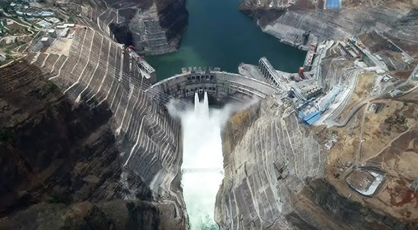 A 180-metre dam in southwestern China is being constructed entirely with robotic devices.