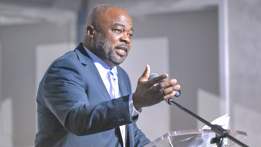 Campbell reflects on dynamic 35 years with the Carpenters’ as retirement awaits