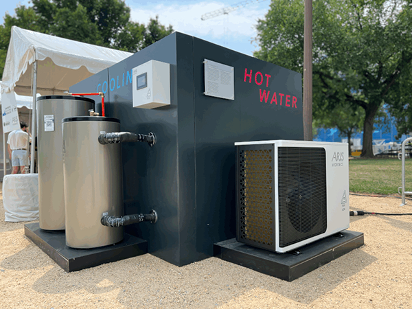 This ARIS modular combi heating-cooling-hot water system with thermal energy storage uses R290 (propane) as super low GWP high performance natural refrigerant.