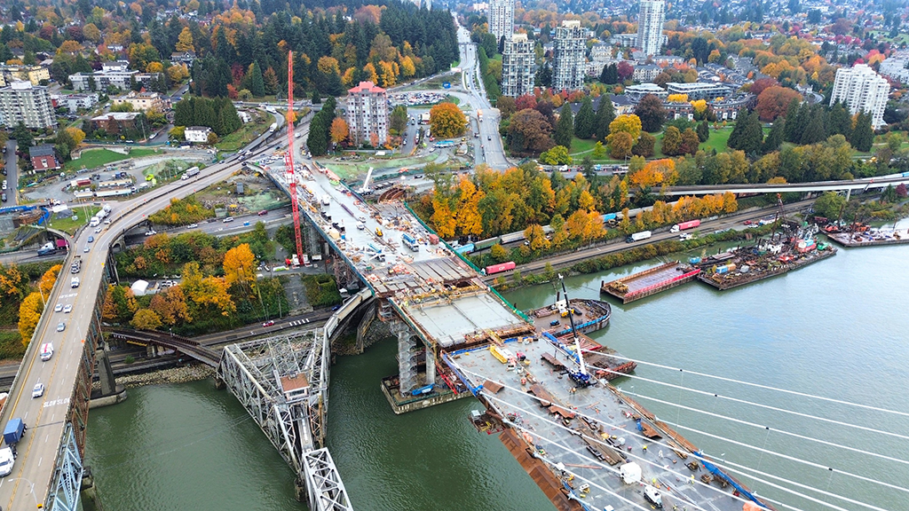 Pattullo Bridge fall milestone: Main span now complete