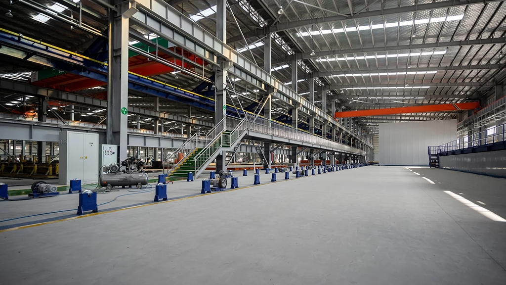 JLL industry survey reveals tariff impact not ‘as great as feared – thus far’