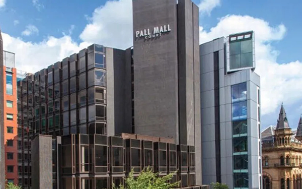 The original façade and windows of Pall Mall Court in central Manchester will be recreated in a more energy-efficient manner.
