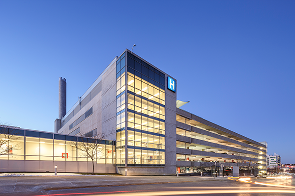 The Brampton Civic Hospital project, awarded in 2003, was EllisDon's first P3 and Canada's first major acute care hospital P3.