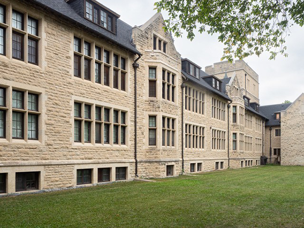 pc arch 2 SCHOOL OF THE DEAF(web)