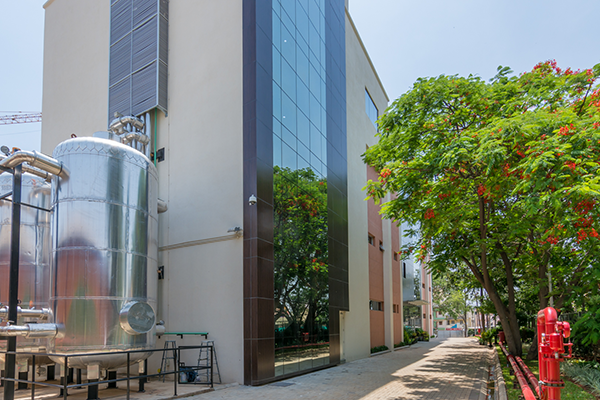 The ITC Sankhya Data Centre in Bengaluru was the first facility in the world to be awarded LEED Zero Carbon certification.